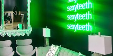 Energy Efficient Aesthetic Neon Green Sign For Room Decor
