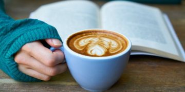 Enjoy your Dutch coffee abroad!