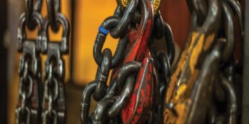 Safe Use Of Lifting Chains and why it is important to store one