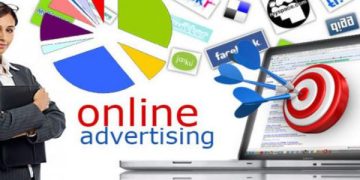 HOW ONLINE ADS HELPS A BUSINESS