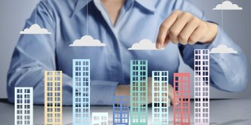 Pros & Cons of Investing in Retail Space in 2022   