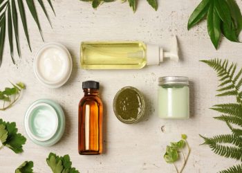 10 Things You Should Demand From Natural And Organic Cosmetics