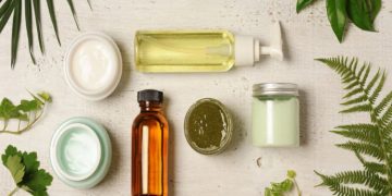 10 Things You Should Demand From Natural And Organic Cosmetics