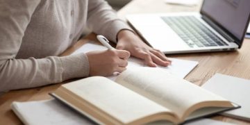 Best Site for Essays Free, and It Helps to Improve Writing Skills