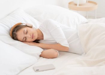 How white noise machines and bamboo sheets can help you sleep better 