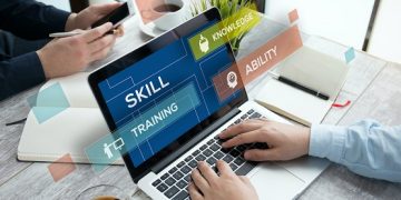 5 Ways to Upskill in Your Customer Service Role
