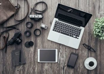Enhance Your Shopify Product Photography With These Tools