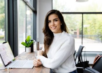 Everything you need to know about a personal concierge: Pros and Cons