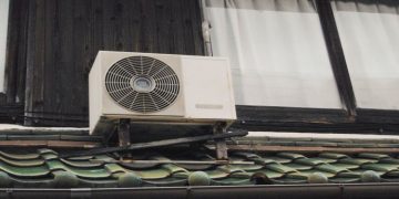 How To Fix Water Dripping From the AC Vent 