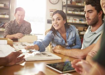 How to Improve Employee Performance: Tips for Small Business Owners
