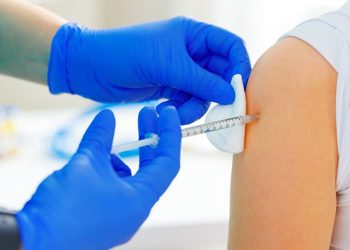 The Reasons Why Businesses Offer Flu Shots To Their Current Employees