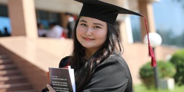 5 Ways to Choose a College Admissions Counselor
