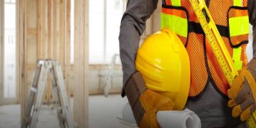 10 Questions to Ask When Hiring a Construction Contractor
