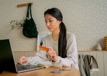 Essential Guide When You Apply for Credit Cards