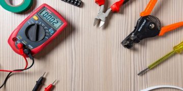 Explore the Different Types of Electrical Testing and Measuring Instruments