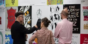 Marketing and Graphic Design: A Powerhouse Duo!