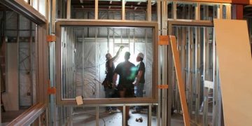How to Choose the Best Commercial Remodeling Contractors