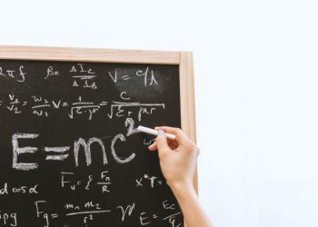4 Reasons Why Students Consider Physics a Difficult Subject