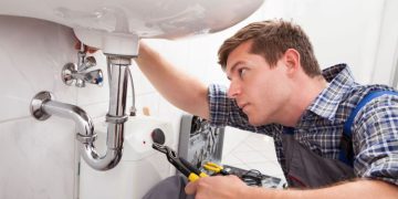 7 Signs You Have Hidden Plumbing Issues
