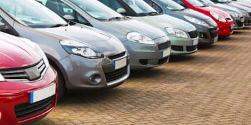 Business in the Fast Lane: A Guide to Starting a Car Dealership