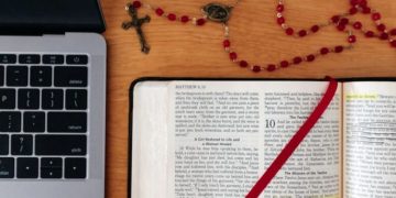 Details about online classes for the Master of Divinity