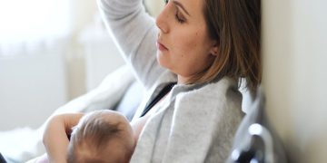 Symptoms, Causes, And Remedies For Clogged Milk Ducts