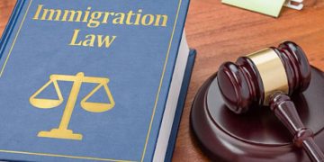The Benefits of Hiring an Immigration Lawyer
