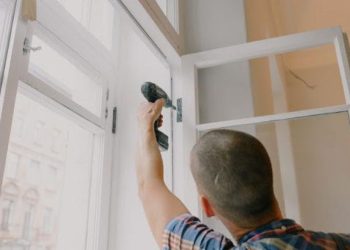 Why Landlords and Property Owners Need a Good Handyman