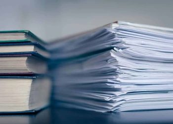 What to Do With Loose-Leaf Textbooks