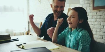 How to Show You’re Proud of Your Children: 5 Great Parenting Tips