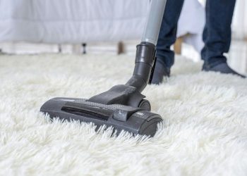 Cleaning Your Carpet At Home? Here’s A Checklist Of All You’ll Need