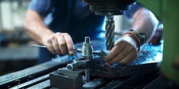 3/4/5-Axis CNC Fabrication: What’s the Difference?