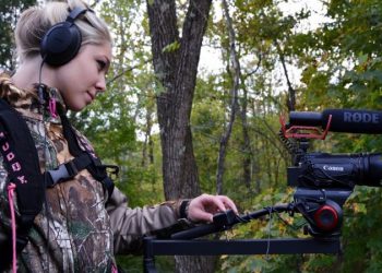 Camera for Film Hunting – How to Get the Best one?