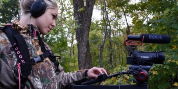 Camera for Film Hunting – How to Get the Best one?