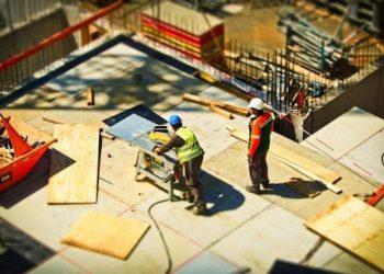 Important Questions to Ask Before Hiring a Construction Company