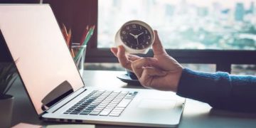 Maximizing Employee Productivity: A Guide to Using an Online Time Clock