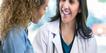 Top 5 Healthcare Jobs If You Like To Travel