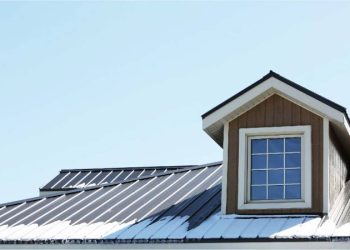 When Should You Replace the Roof on a Rental Property? 