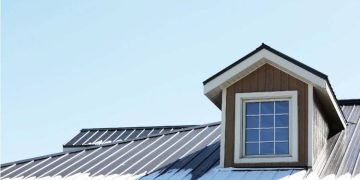 When Should You Replace the Roof on a Rental Property? 
