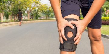 Fashionable Slimming Solution Involved Aerosol Spray and Knee Brace