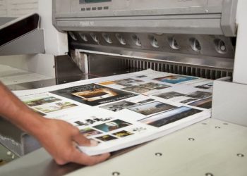 Digital Printing vs Traditional Printing Understanding the Differences and Choosing the Right Method
