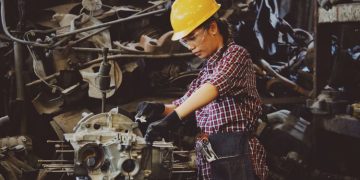 Mastering Autonomous Maintenance: A Key Pillar of World-Class Manufacturing
