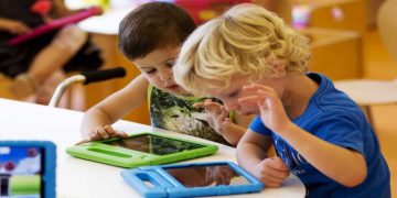 Technology and Cognitive Development in Early Childhood