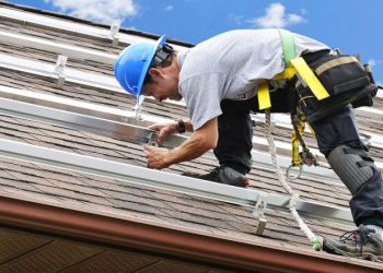 The Benefits of Choosing a Professional Roofing Contractor