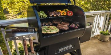 Can a pellet grill also be a smoker?