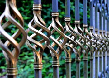 Do You Have the Right Fencing for Your Home? Top Factors to Consider When Selecting the Ideal Fencing