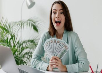 How to avoid scams when flipping items_ tips for staying safe while making a profit