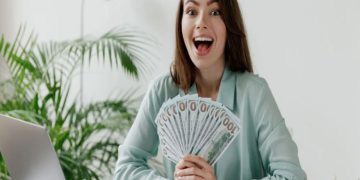 How to avoid scams when flipping items_ tips for staying safe while making a profit