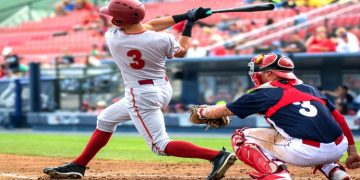 Professional Guidelines on How to Improve Batting Average in Softball