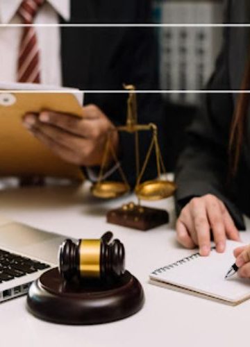 SEO for Law Firms: Maximizing Online Visibility and Legal Marketing